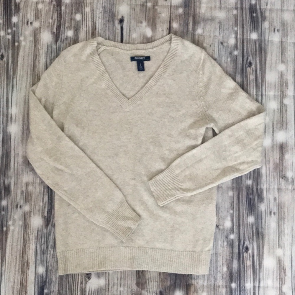 V-neck sweater | Size M